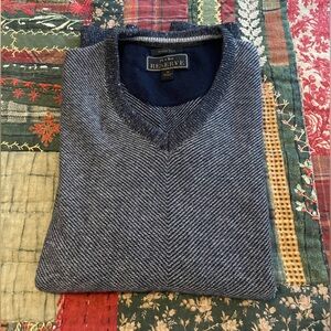 Jos. A. Bank Reserve Collection Gray & Navy V-Neck Men's Sweater